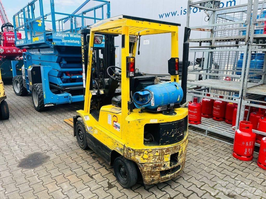 Hyster H1.50XM Chariots GPL