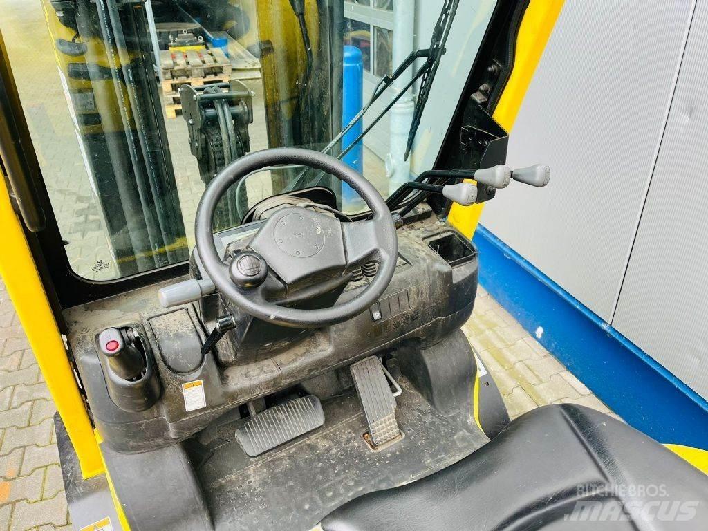Hyster H2.5XT Chariots GPL