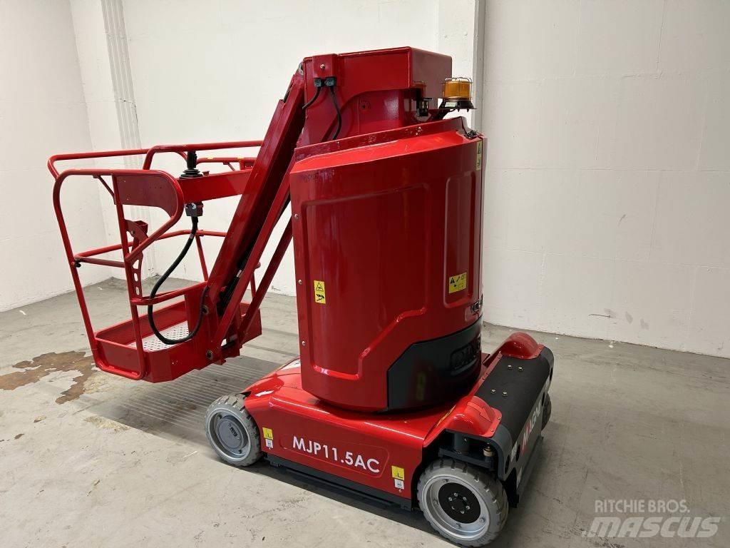 Magni MJP11.5 - NEU Nacelles articulées