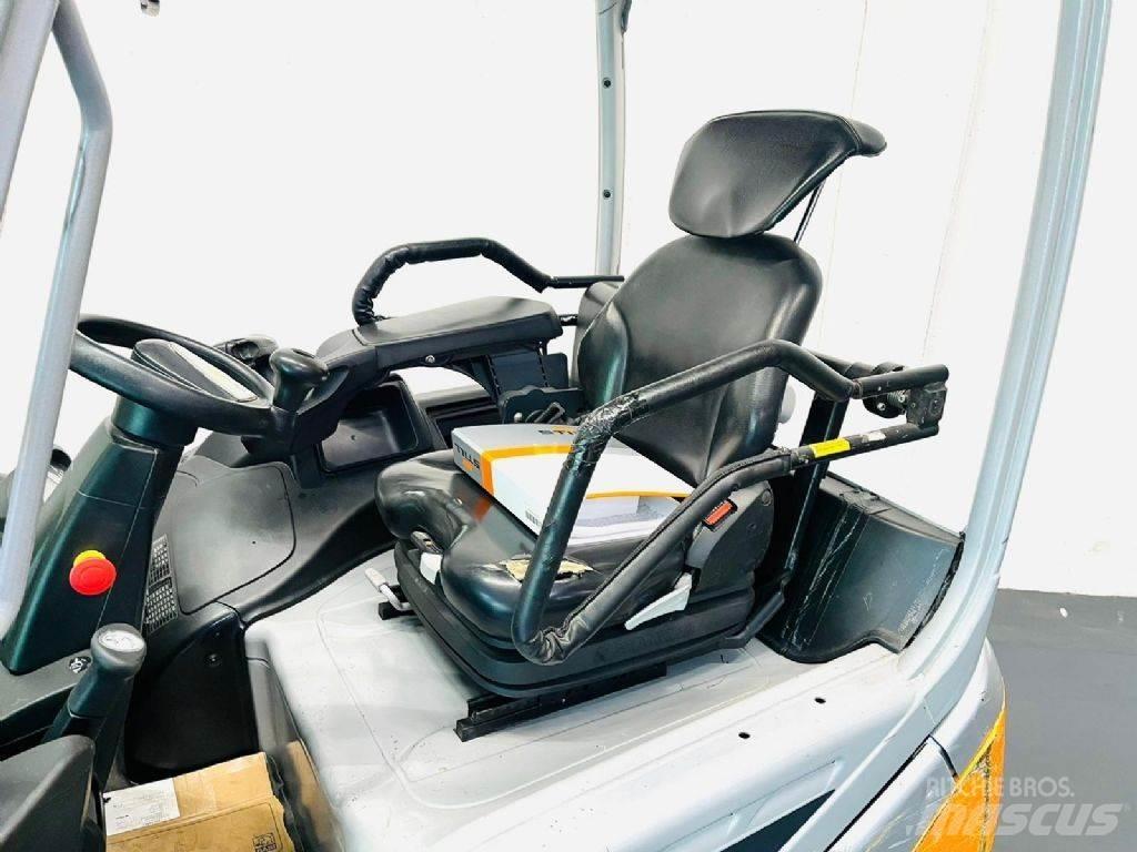 Still RX20-20 Chariots élévateurs électriques