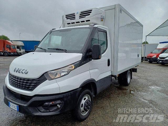 Iveco 35C16 Camion frigorifique