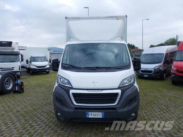 Peugeot BOXER Autre camion
