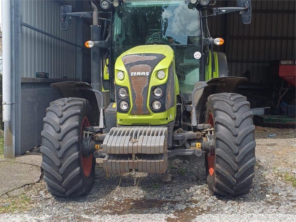 CLAAS ARION 450 Tracteur