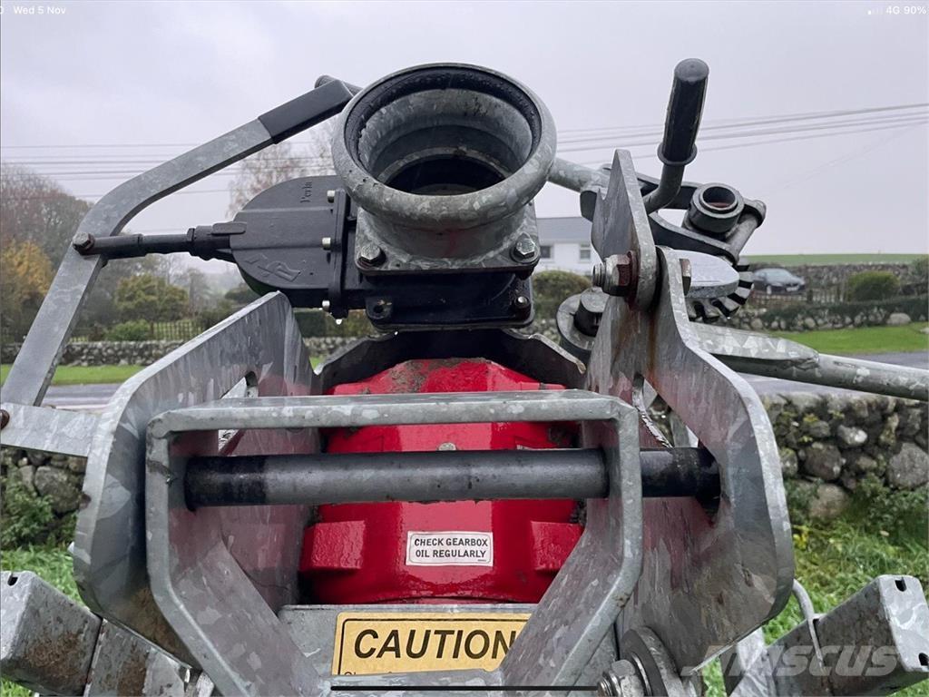 Redrock SUPER 8 Epandeur de fumier