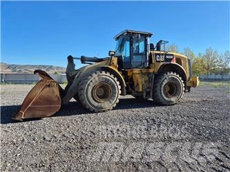 CAT 966M Chargeuse sur pneus