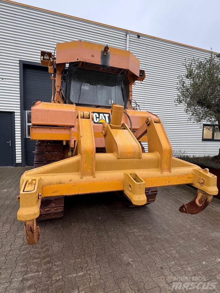 CAT D6T Bouteurs sur chenilles