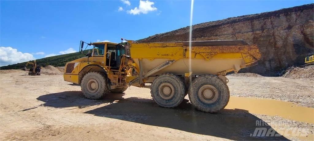 Volvo A35D Tombereau articulé