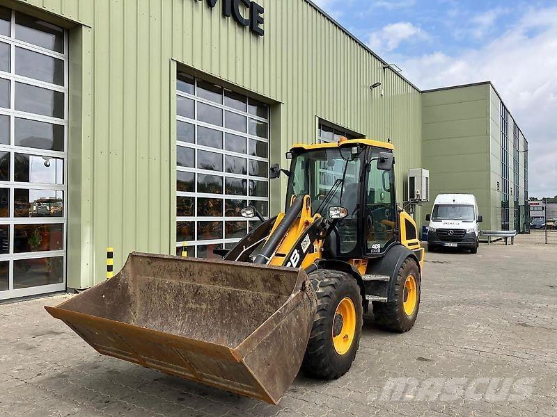 JCB 409 Chargeuse sur pneus