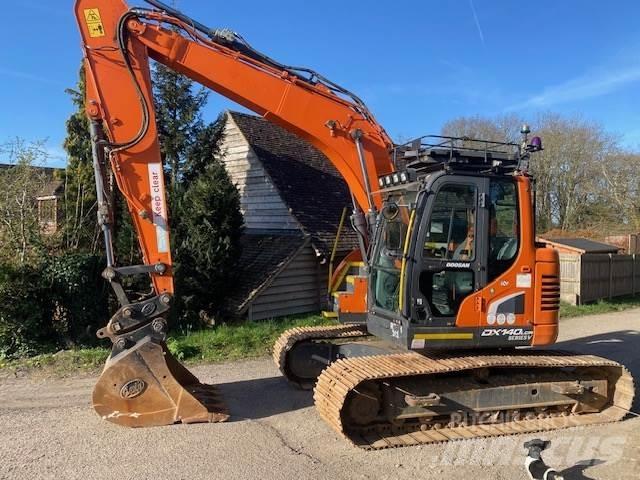 Doosan DX140LCR Pelle sur chenilles