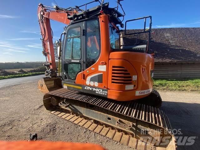 Doosan DX140LCR Pelle sur chenilles