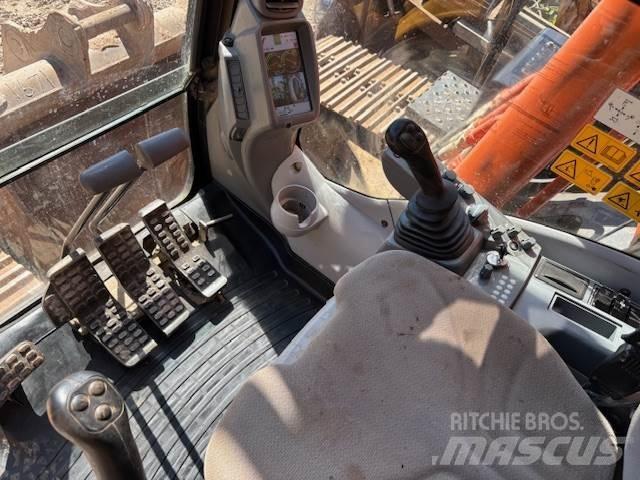 Hitachi ZX210-6 Pelle sur chenilles