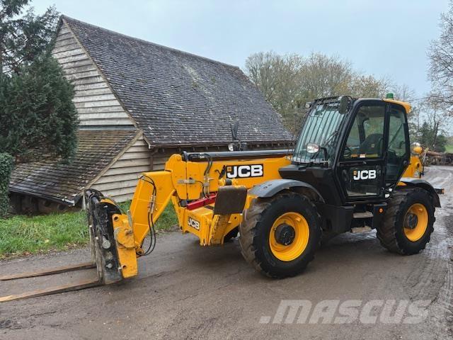 JCB 540-140 Chariot télescopique