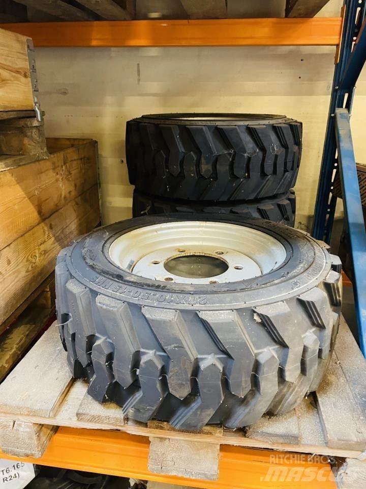  27X10,5X15 Pneus, roues et jantes
