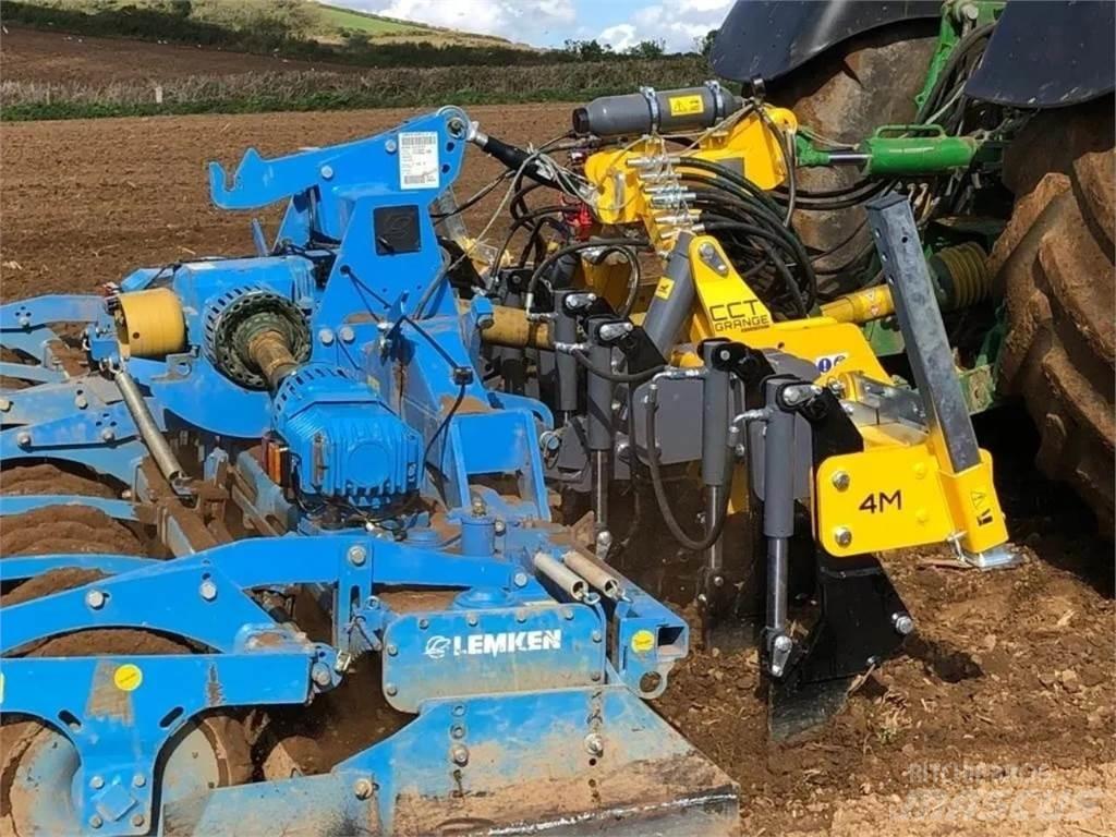  4M CCT Charrue à dents