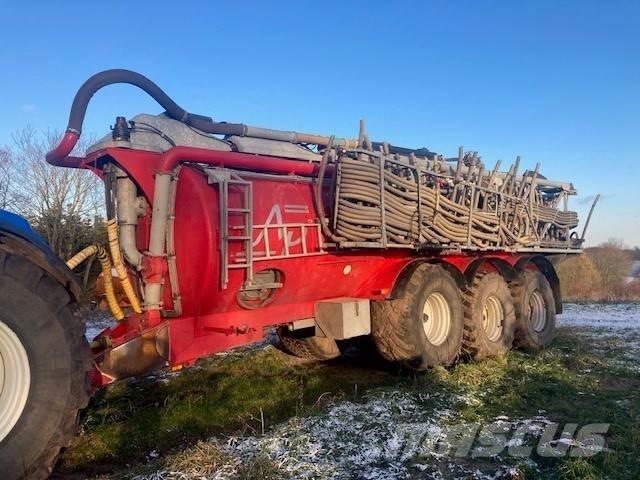 AP GV25TRIDEM Tonne à lisier
