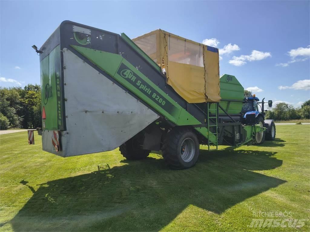AVR SPIRIT 8200 Moissoneuse de Pomme de Terre
