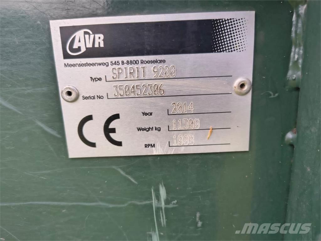 AVR SPIRIT 9200 Moissoneuse de Pomme de Terre