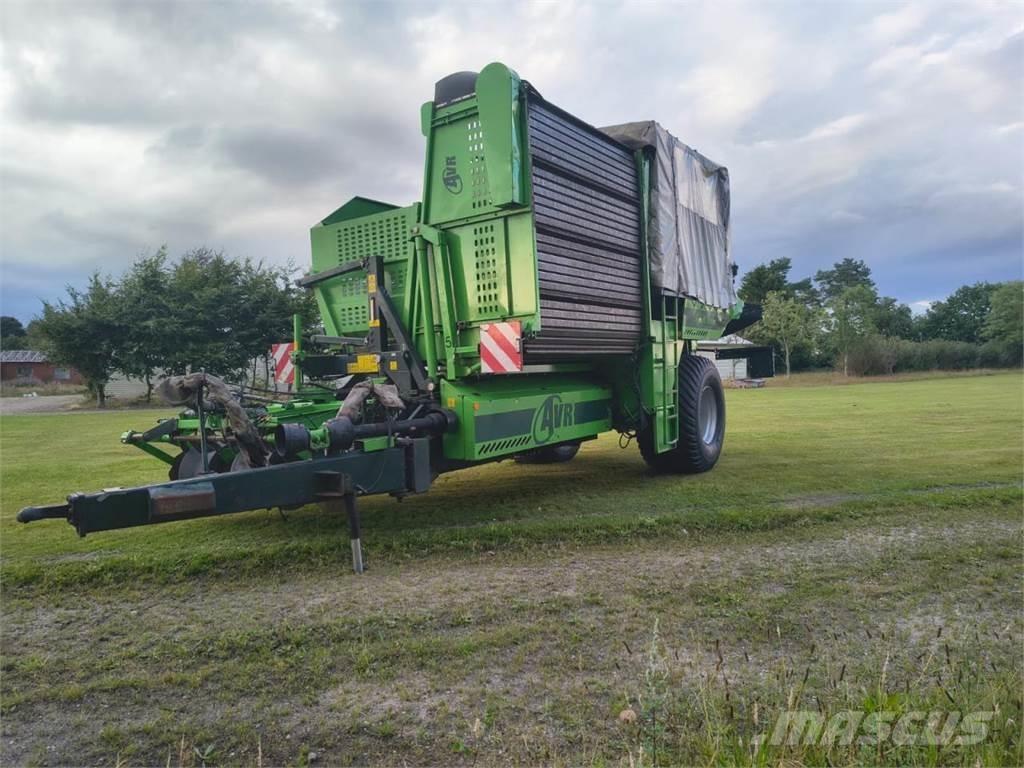 AVR SPIRIT 9200 Moissoneuse de Pomme de Terre