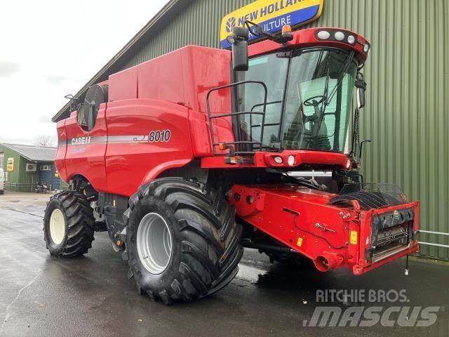 Case IH 8010 Moissonneuse batteuse
