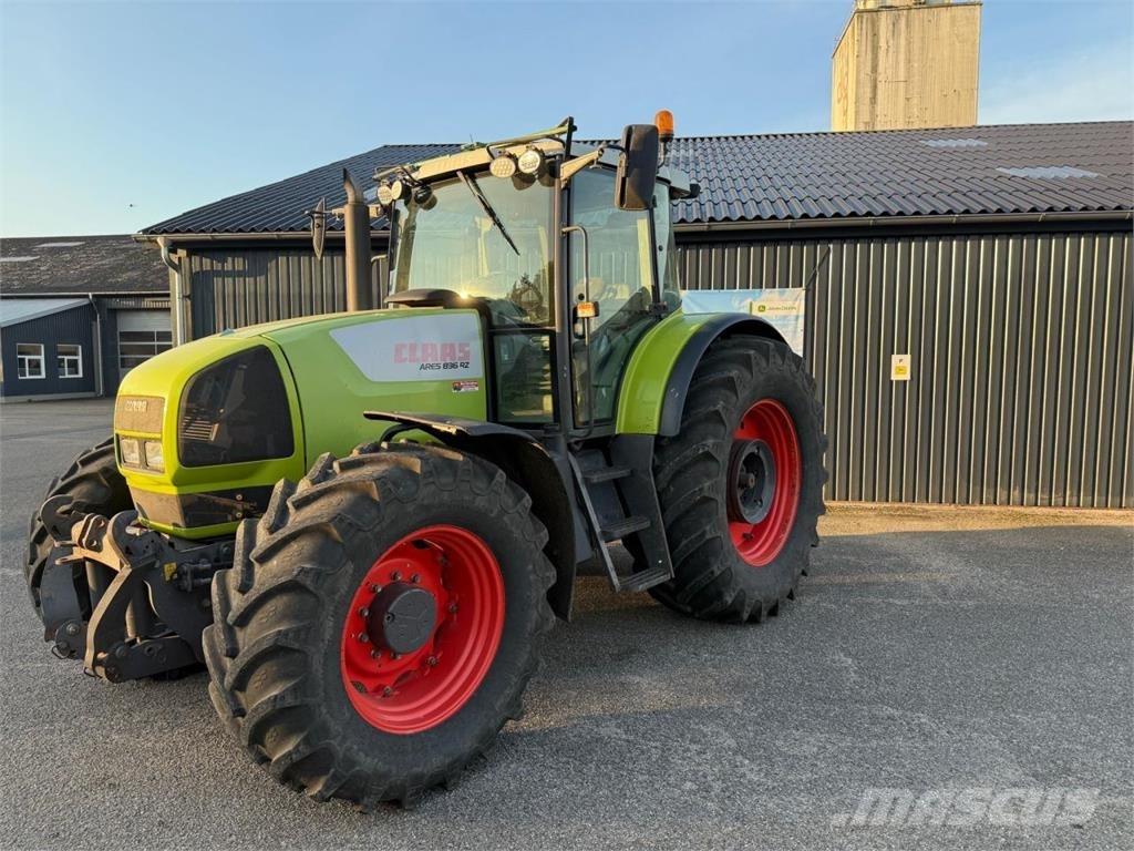CLAAS ARES 836 Tracteur