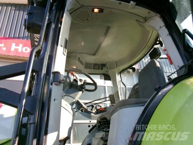 CLAAS AXION 800 Tracteur