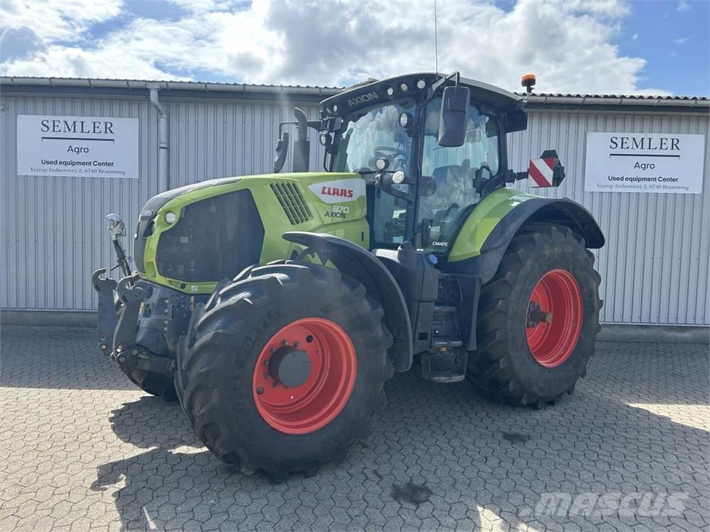 CLAAS AXION 870 Tracteur