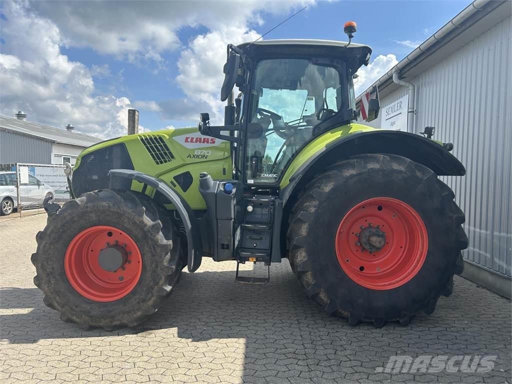 CLAAS AXION 870 Tracteur