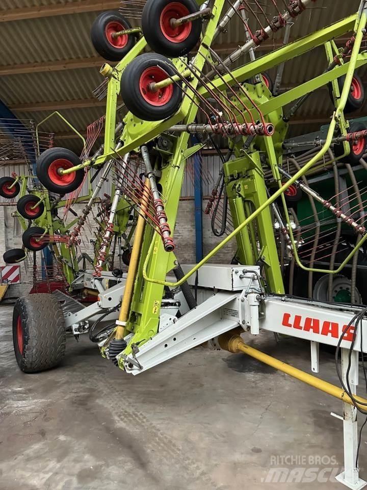 CLAAS LINER 3000 Rateau faneur