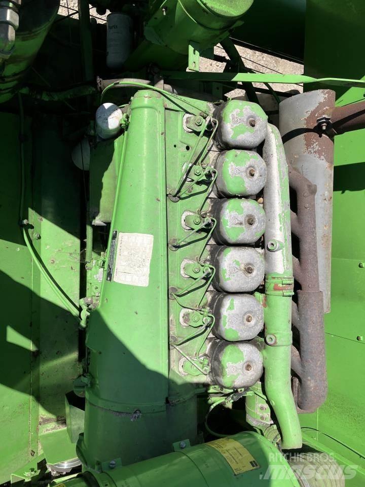 Deutz-Fahr 4045H Moissonneuse batteuse