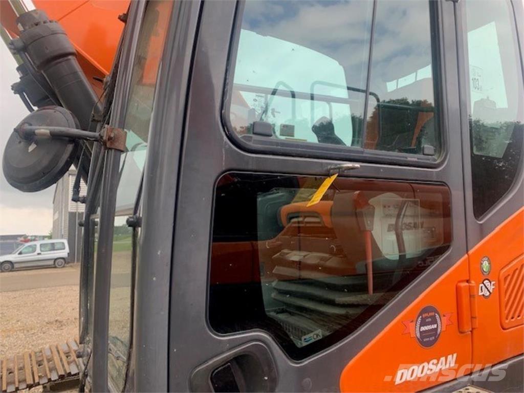 Doosan 255-5 Pelle sur chenilles