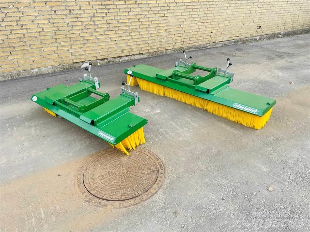 Düvelsdorf 225 CM Balayeuse / Autolaveuse