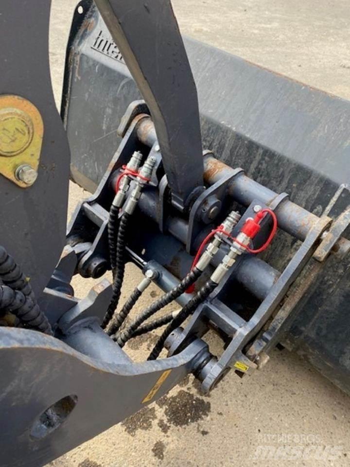 Eurotrac W12 Mini chargeuse