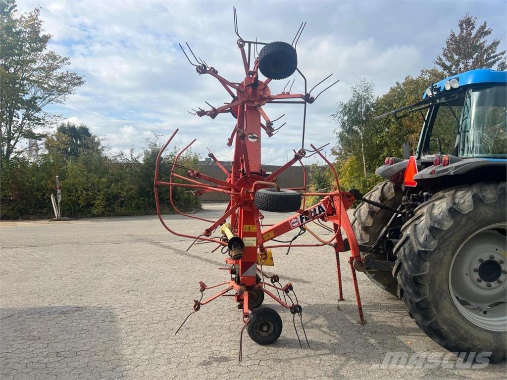 Fella TH660DY Rateau faneur