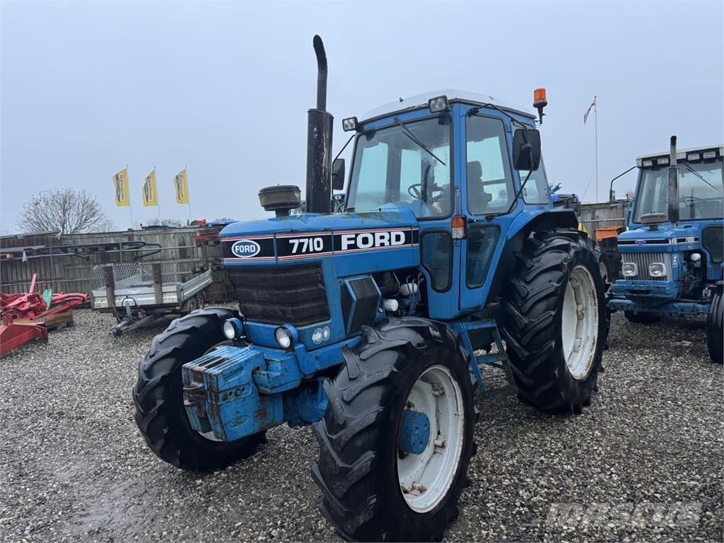 Ford 7710 Tracteur