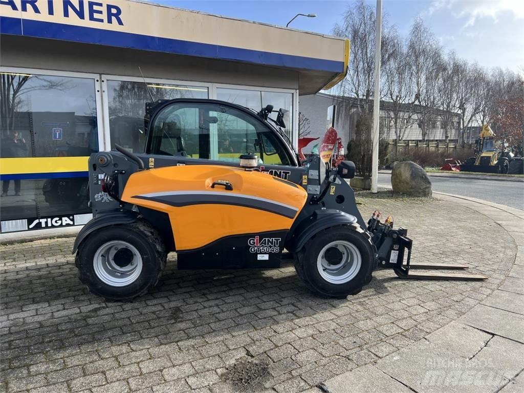 GiANT GT5048 Chariot télescopique