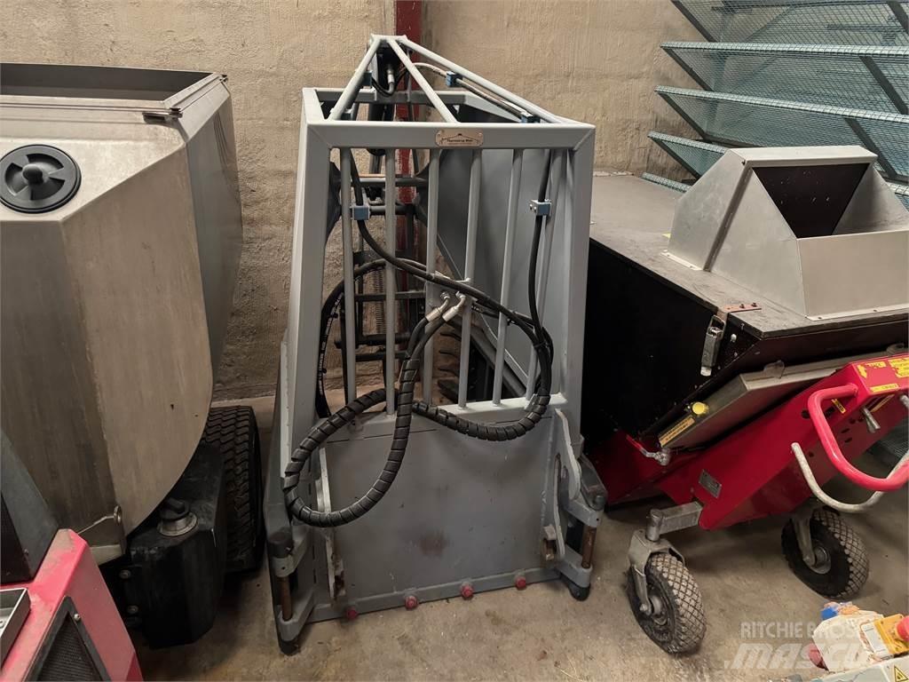  HALMSAMLER Chargeur frontal, fourche
