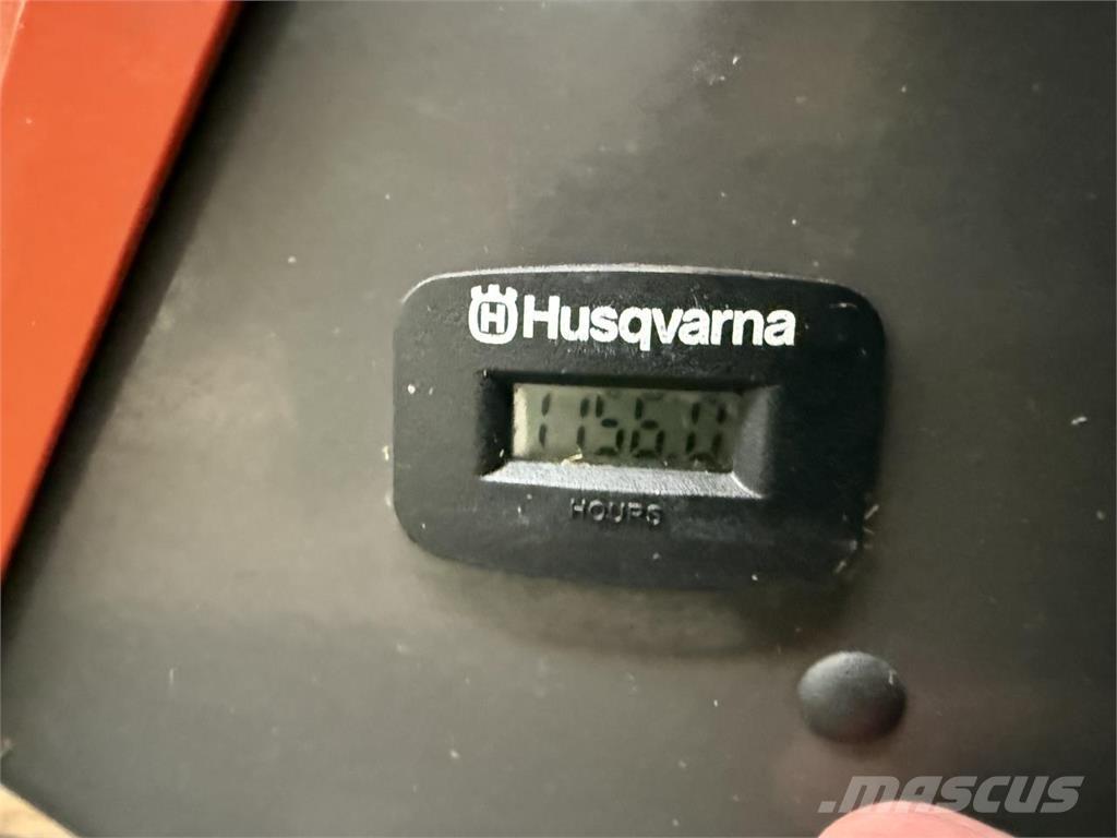 Husqvarna P525D Faucheuse