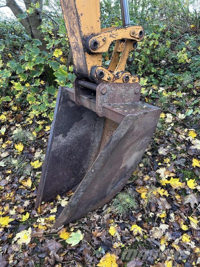 Hydrema 806 Tractopelle