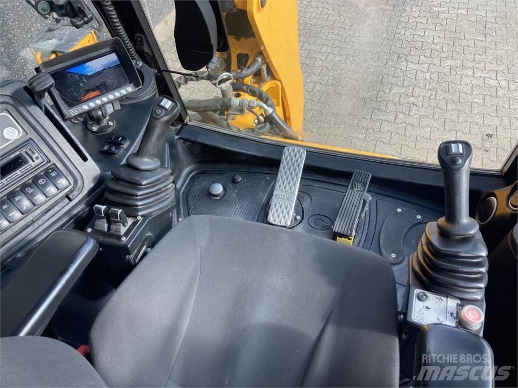 JCB 4CX Tractopelle