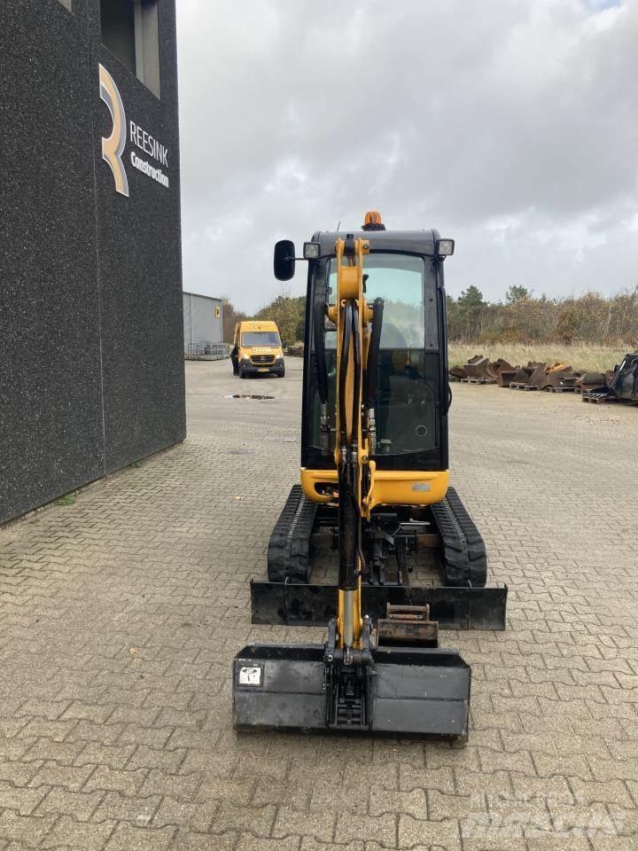 JCB 8020 CTS Mini pelle < 7t