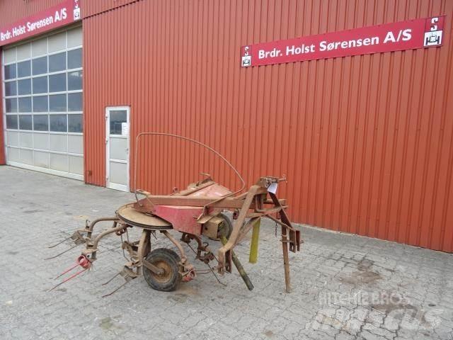 JF CR 320 Rateau faneur