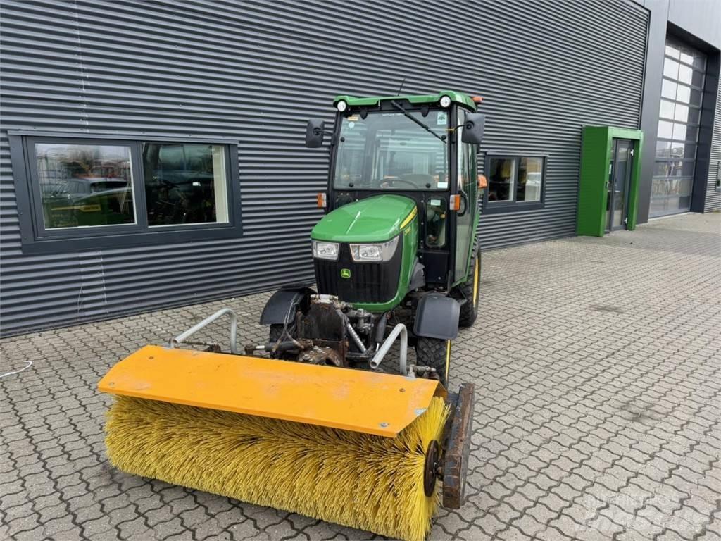John Deere 2036R Micro tracteur