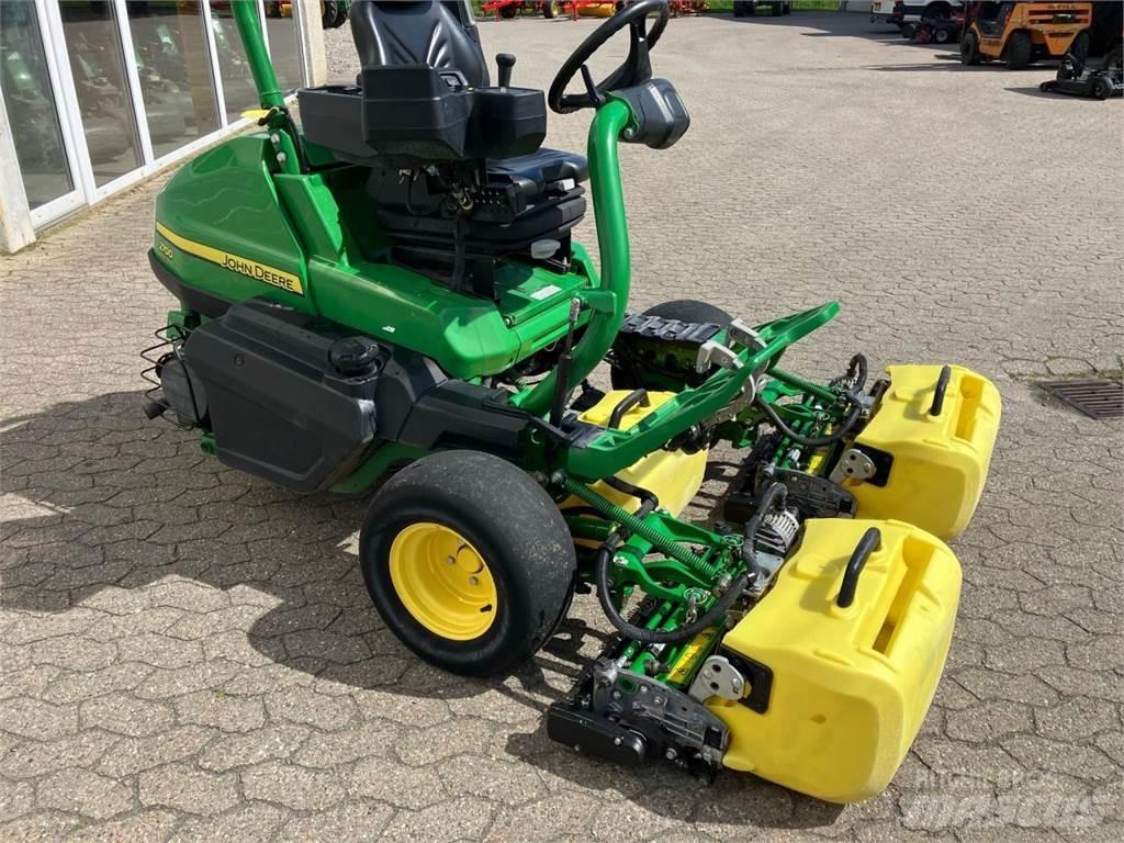 John Deere 2700 Tondeuses pour fairway