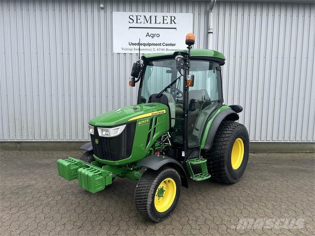 John Deere 4052R Micro tracteur