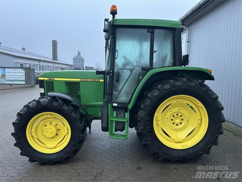 John Deere 6110 Tracteur