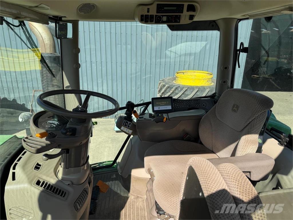 John Deere 6210R Tracteur