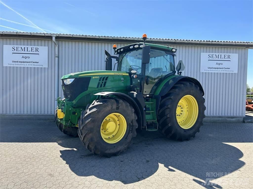 John Deere 6215R Tracteur