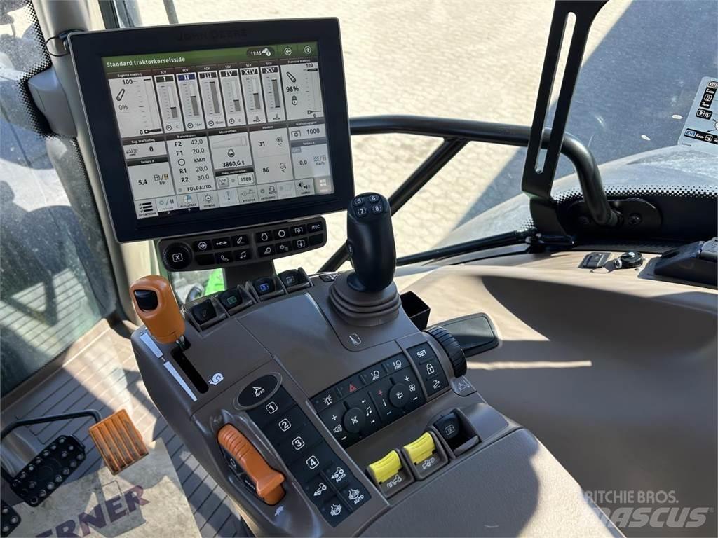 John Deere 6215R Tracteur