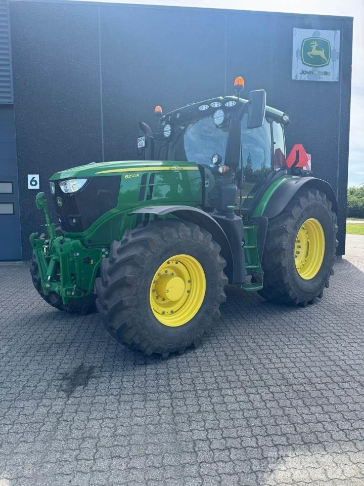 John Deere 6250R Tracteur