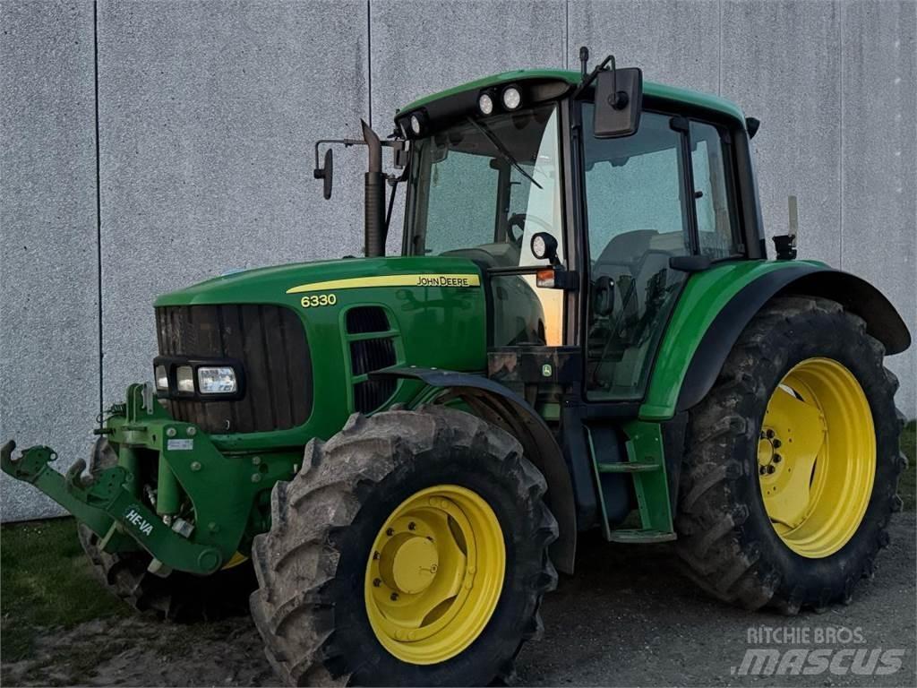 John Deere 6330 Tracteur